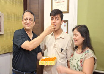 NEET UG 2026: Aryan Gupta, who achieved All India Rank-1, told the mantra of success, called his brother as a role model.