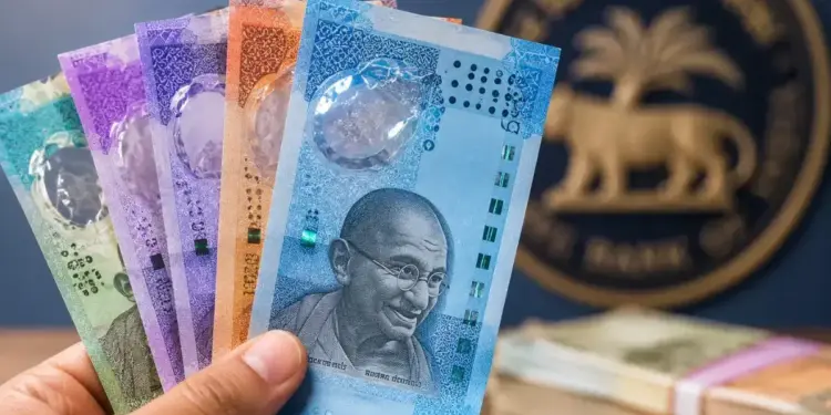 Now ₹10 and ₹20 notes will be made of plastic instead of paper! RBI issued tender for trials, know when it will start
