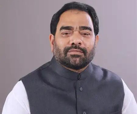 ओडिशा: बीजद नेता बिक्रम अरुख ने दल-बदल की अफवाहों को खारिज किया