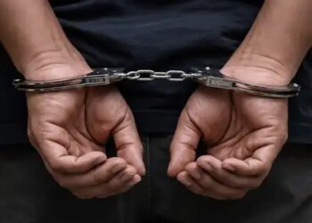 ओडिशा पुलिस ने एक युवक को किया गिरफ्तार, सीएम माझी और पीएम मोदी की मॉर्फ्ड तस्वीरें पोस्ट करने का आरोप