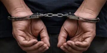 ओडिशा पुलिस ने एक युवक को किया गिरफ्तार, सीएम माझी और पीएम मोदी की मॉर्फ्ड तस्वीरें पोस्ट करने का आरोप
