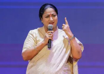 मुख्यमंत्री रेखा गुप्ता के आग्रह पर आदर्श नगर रेलवे स्टेशन पर रुकेंगी दो प्रमुख ट्रेनें