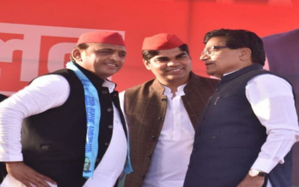 Only Akhilesh Yadav can liberate us from the tyrannical government: Ram Gopal Yadav