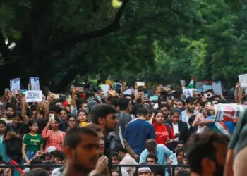 RML Hospital Health Bulletin: The condition of the girl seriously injured in the protest is stable, removed from the ventilator.