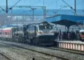 Rain became a problem! Western Railway canceled many trains, important information issued for passengers