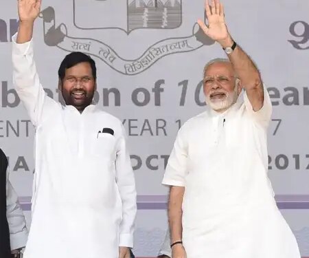 'Ram Vilas will be remembered for public service and national service', many veterans including PM Modi paid tribute on his birth anniversary
