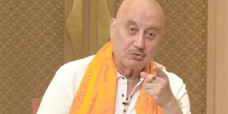 'Rape of women in the temple..' What did Anupam Kher say while defending the theft of Ram temple, people are abusing