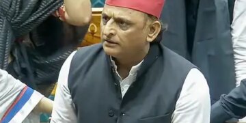 SP MPs appeal to the government, saying - 'Only strict laws are not enough, the government should withdraw the cases registered against the youth'