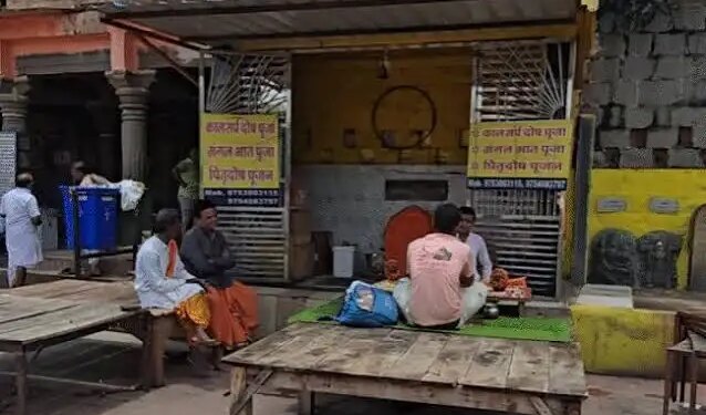 Shani Dev will be retrograde from July 26, his movement will change for 140 days; Watch the video to know which zodiac signs will be affected the most.