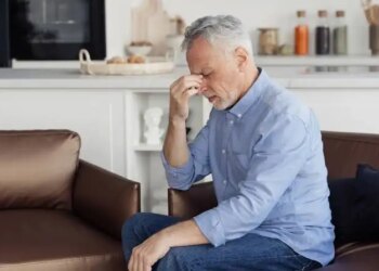 Silent Stroke Warning: Silent stroke damages the brain without any major symptoms, the risk of amnesia also increases.