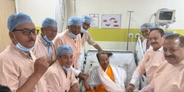 Sonam Wangchuk broke her fast, took the decision after meeting JP Nadda and Jitendra Singh