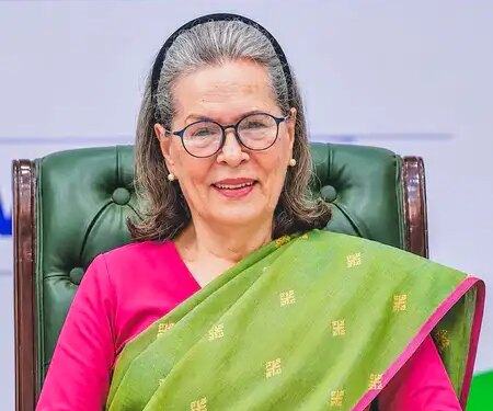 छात्र आंदोलन को लेकर सोनिया गांधी बोलीं, उनके साथ खड़ा होना हमारा राजनीतिक और संवैधानिक कर्तव्य