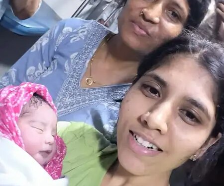 Staff nurse of Bombay Hospital became an angel in Nagpur-Mumbai Duronto Express train, got the woman delivered safely.