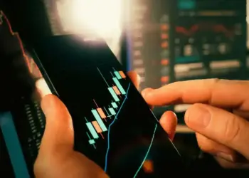 Stock Market Closing: Investors are in shock! Market closed with gains for the third consecutive day, Sensex rose 261 points
