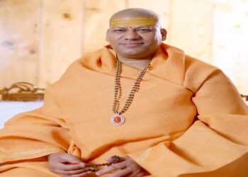 Swami Kailashanand Giri Ji Maharaj to Begin Historic Guru-Shishya Celebration. South Kali Temple History will be created in Dakshin Kali temple on Guru Purnima, thousands of devotees will take Guru Diksha from Acharya Mahamandaleshwar Swami Kailashanand Giri Ji Maharaj. News Track in Hindi