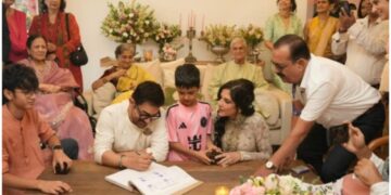 The first picture of Aamir Khan and Gauri Spratt's wedding went viral, fans went crazy after seeing the royal look of the bride!