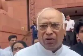 'The responsibility of conducting the examination should be handed over to a competent institution, lathi charge is an attack on democracy', opposition targeted the government