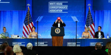 Trump arrived at the Correspondents' Dinner for the first time after the shooting, said - will not bow down to political violence