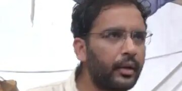 जब तक धर्मेंद्र प्रधान नहीं देंगे इस्तीफा, आंदोलन रहेगा जारी : आशुतोष रांका