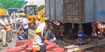Uttar Pradesh: Two coaches of goods train derail in Gonda, major accident averted