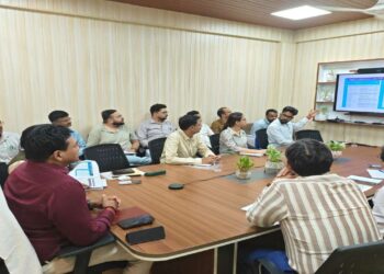 Uttarakhand Housing|PMAY Urban|Pradhan Mantri Awas Yojana|Latest Hindi News | Uttarakhand News: Secretary Housing strict on delay in PM Housing Scheme, instructions to complete the work before August 15. News Track in Hindi