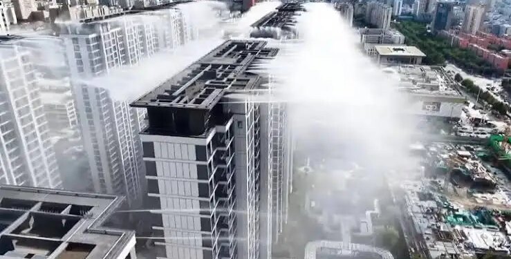 Water raining from rooftops without clouds! China's new cooling technology becomes a topic of discussion, watch video
