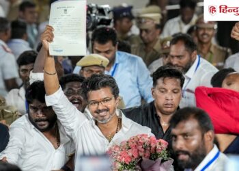 When Yediyurappa had formed the government without majority, then why 'no' to Vijay? questions on the governor