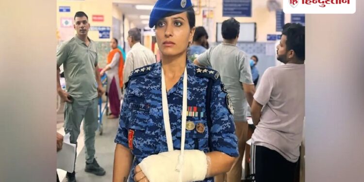 Who is RAF officer Sonia Sehrawat? Hand broken while saving girl during CJP's protest; Why in controversy now, National Hindi News