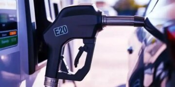 Will E20 petrol damage the engine or reduce mileage? Nitin Gadkari told the whole truth